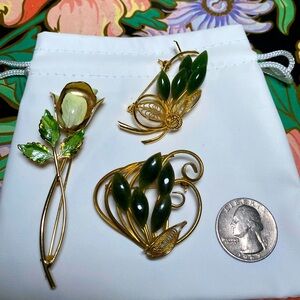 Vintage Floral Brooches